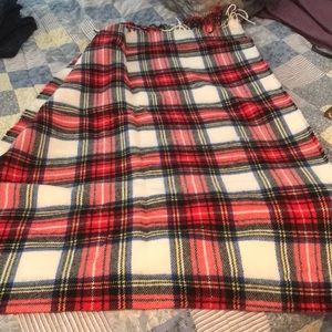 NWT ladies tartan wrap scarf